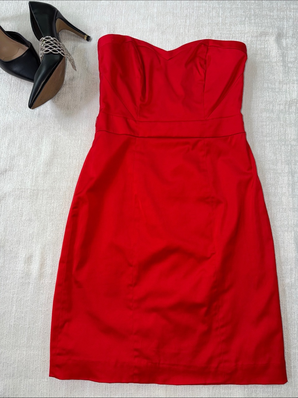 H&M Red Strapless Sweetheart Mini Dress - Women size 6